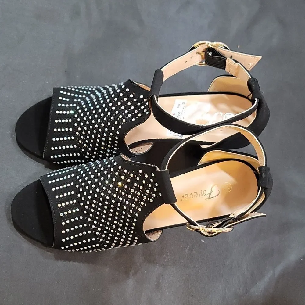 BRAND NEW FOREVER T-STRAP SHINY STUDDED EMBELLISHMENTS OPEN TOE BOOTIE